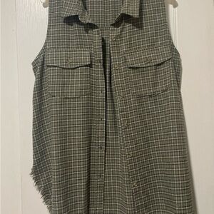 Sleeveless Plaid Button-Up Top